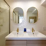 Apartman Le Marais - Iconic Penthouse With Balcony