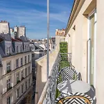 Le Marais - Iconic Penthouse With Balcony Lägenhet Paris