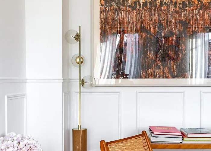 Le Marais - Iconic Penthouse With Balcony Apartamento