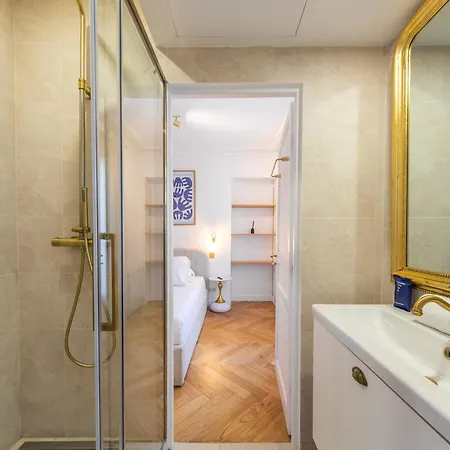 Le Marais - Iconic Penthouse With Balcony Appartement Paris