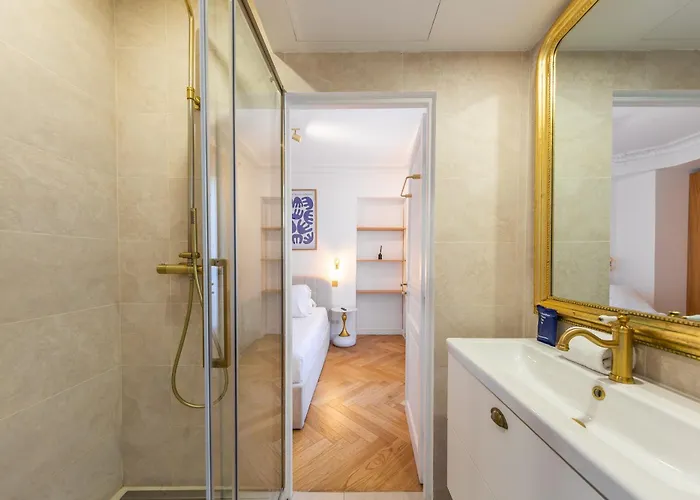 Le Marais - Iconic Penthouse With Balcony 公寓 巴黎
